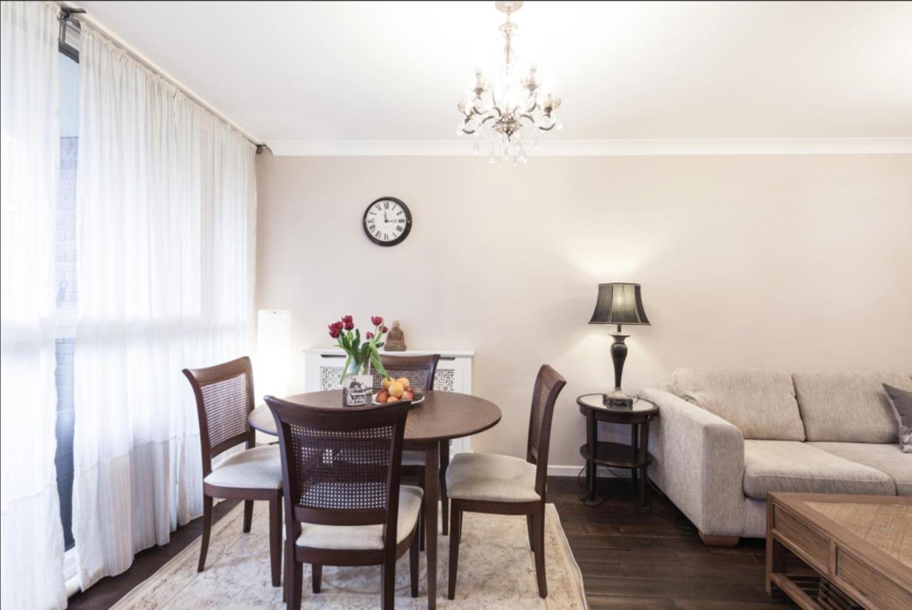 Two Bedroom Apartment Pimlico London Bagian luar foto